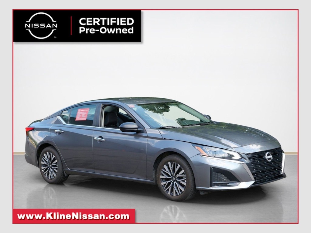 Certified 2025 Nissan Altima SV Sedan