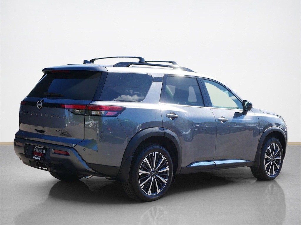New 2026 Nissan Pathfinder Platinum SUV