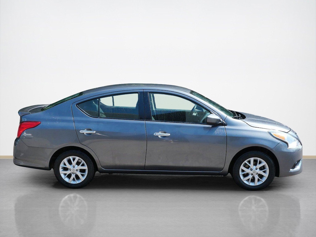 Used 2018 Nissan Versa 1.6 SV Sedan