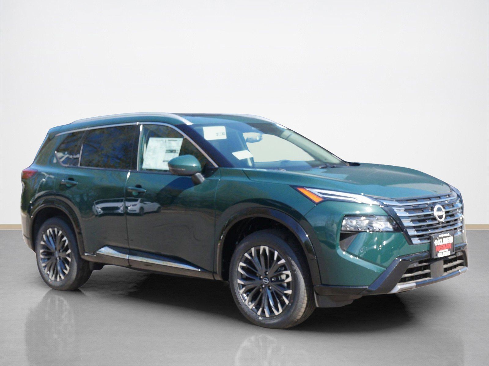 2026 Nissan Rogue Platinum AWD's photo