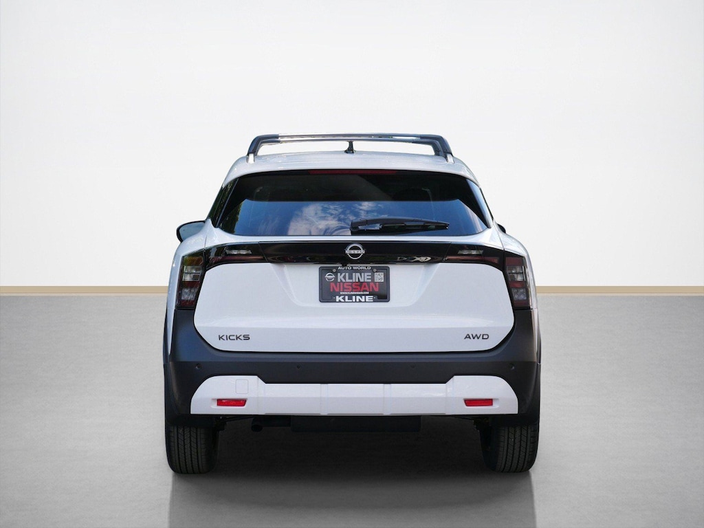 New 2026 Nissan Kicks SV SUV