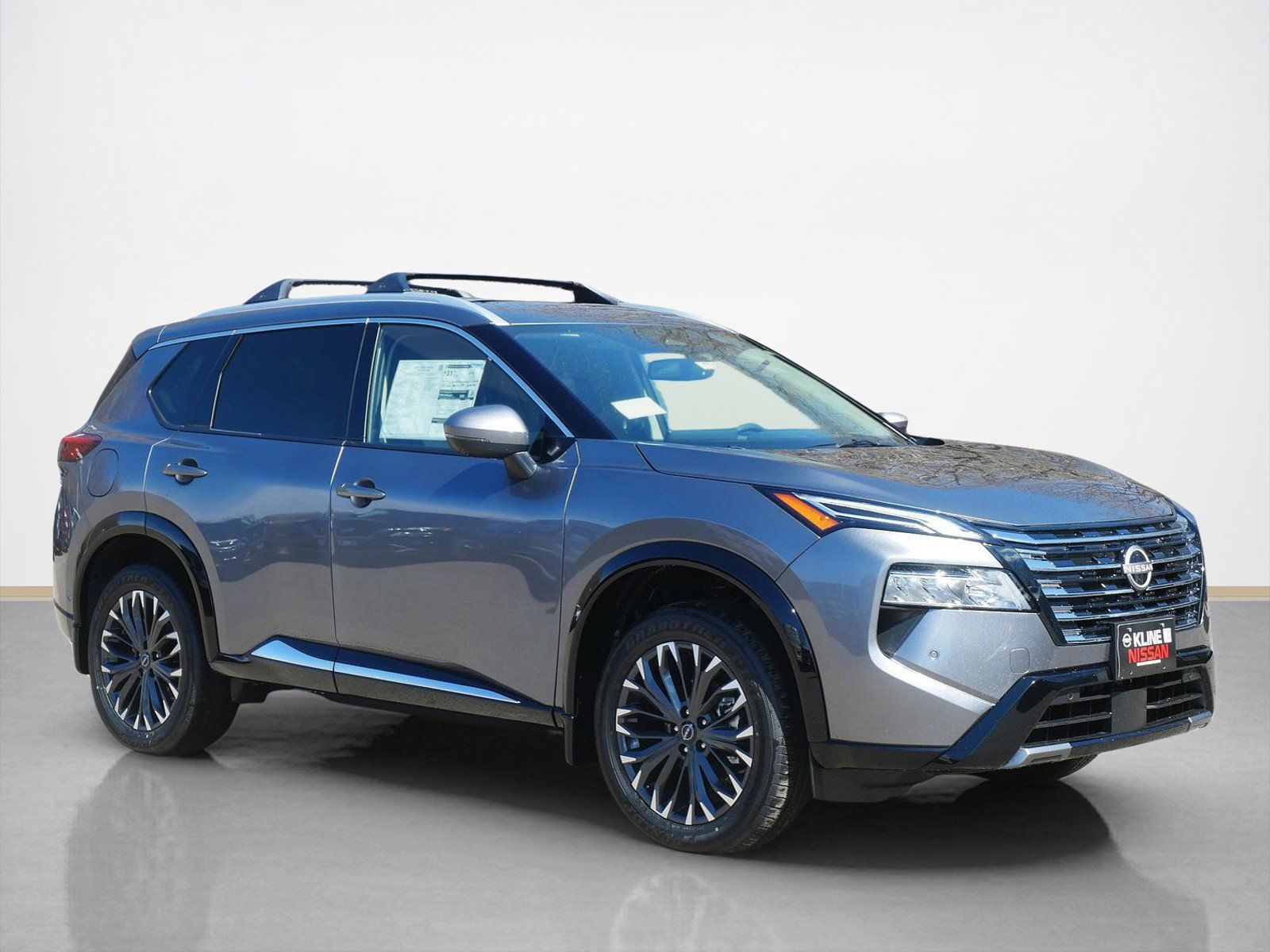 2026 Nissan Rogue Platinum AWD's photo