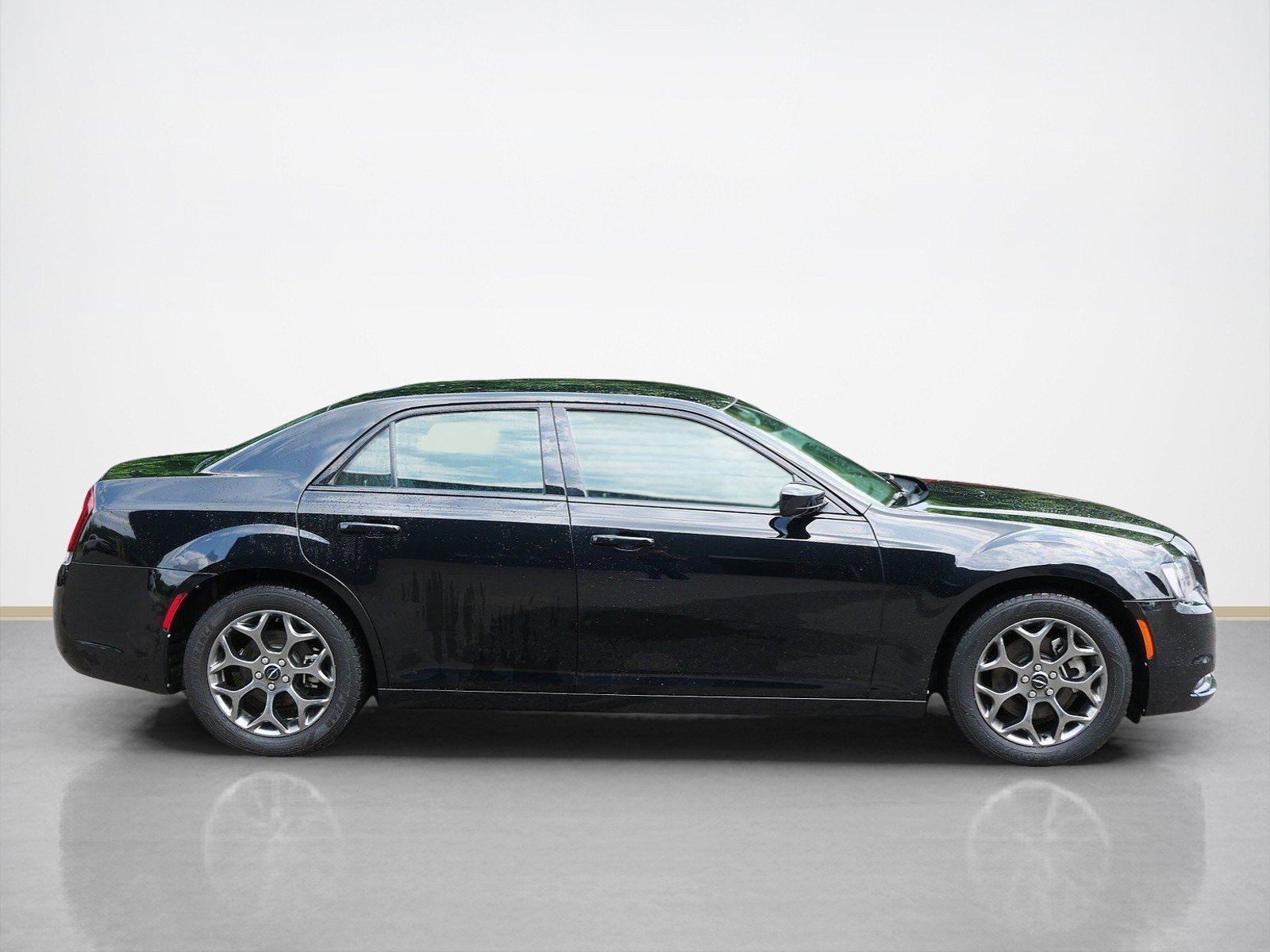 Used 2017 Chrysler 300 S with VIN 2C3CCAGG8HH597424 for sale in Maplewood, Minnesota