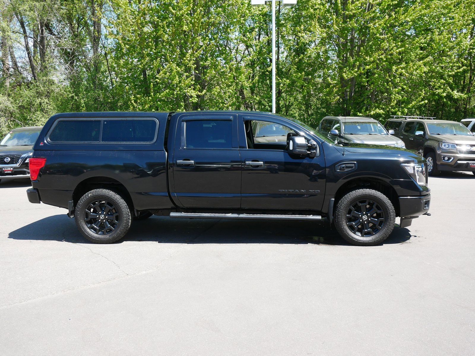 Used 2018 Nissan Titan XD SL with VIN 1N6BA1F4XJN530418 for sale in Maplewood, MN