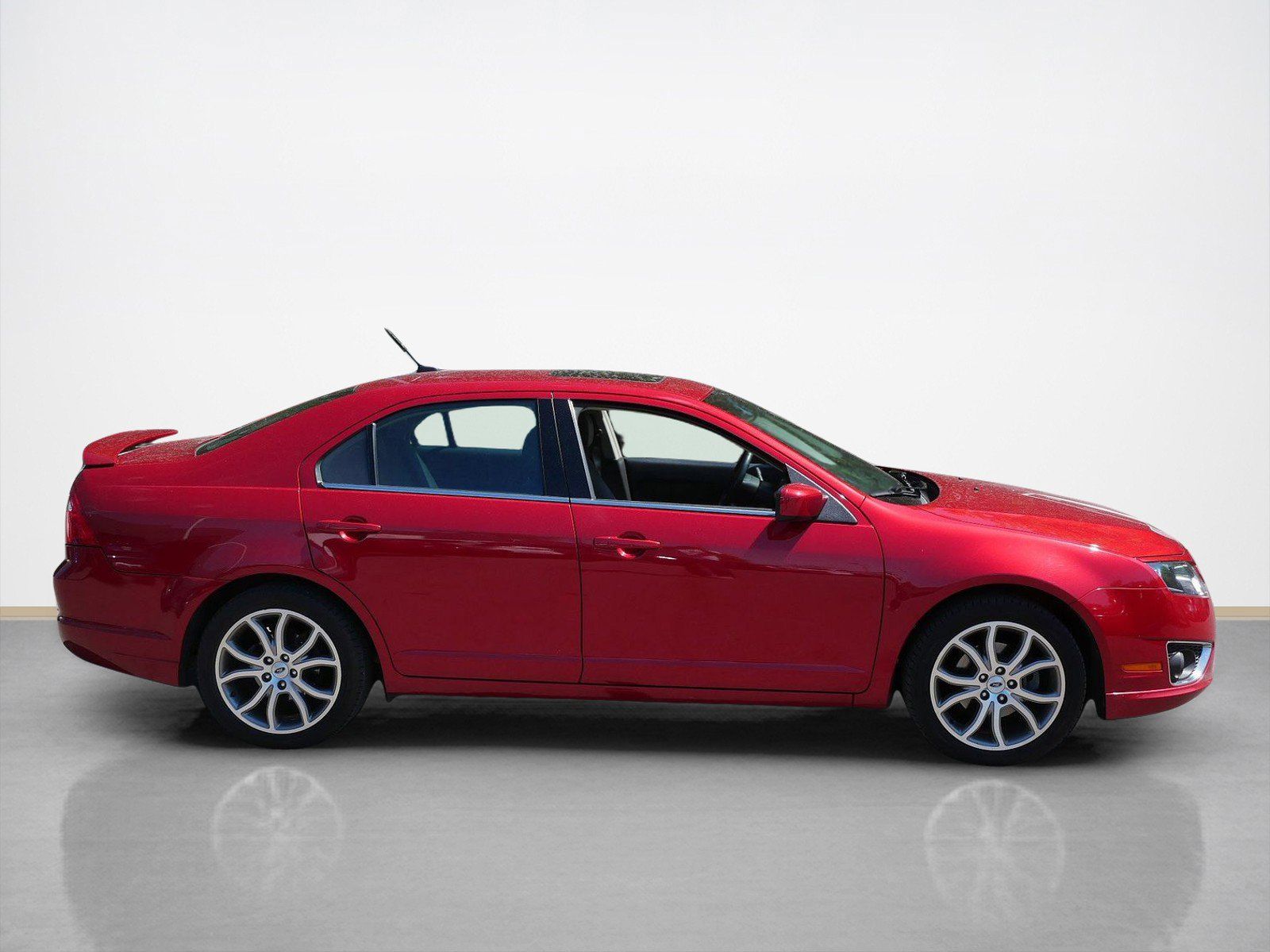 Used 2012 Ford Fusion SEL with VIN 3FAHP0JA6CR247538 for sale in Maplewood, Minnesota