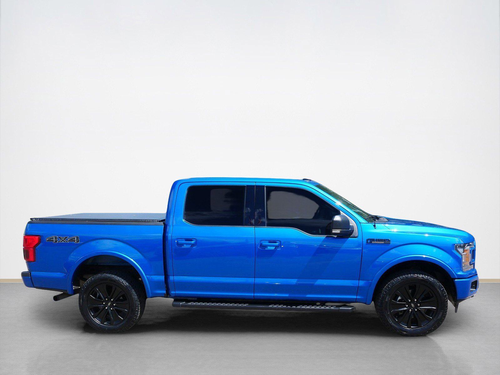 Used 2020 Ford F-150 XLT with VIN 1FTEW1E56LFC47006 for sale in Maplewood, Minnesota