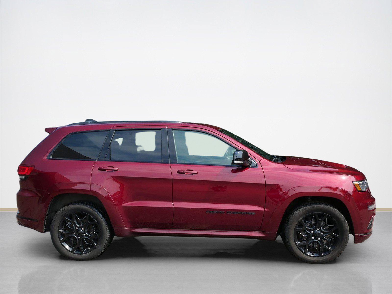 Used 2021 Jeep Grand Cherokee Limited X with VIN 1C4RJFBG8MC669283 for sale in Maplewood, Minnesota