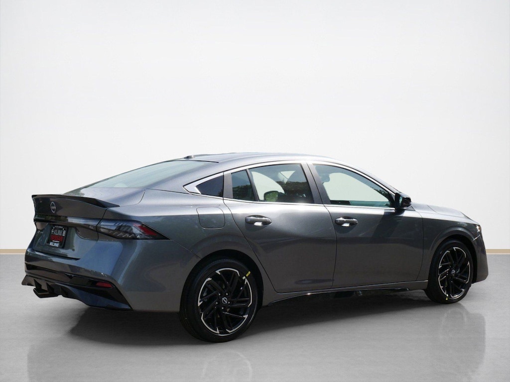 New 2027 Nissan Sentra SR Sedan