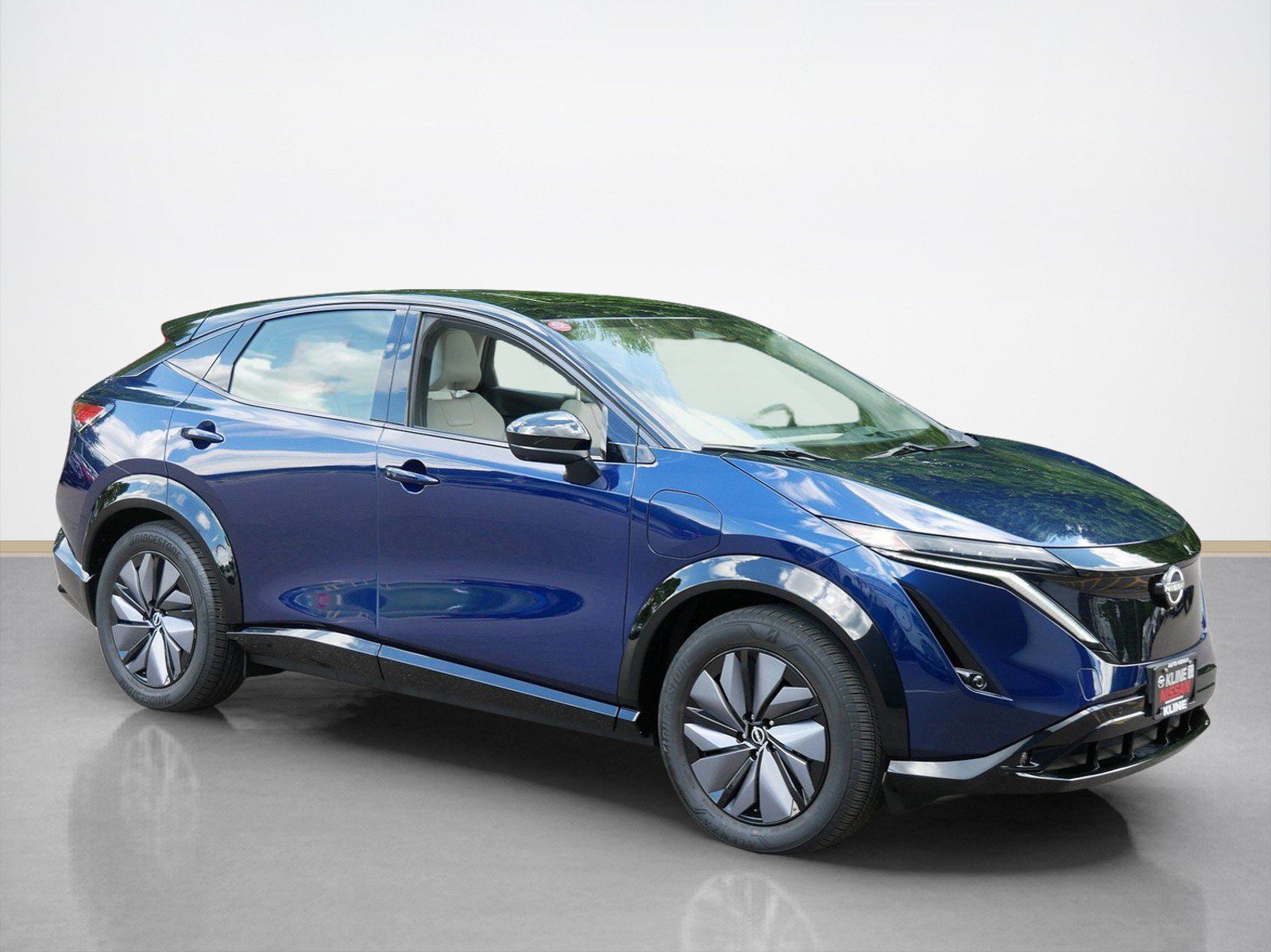 Certified 2024 Nissan ARIYA Evolve+ with VIN JN1DF0BB1RM734525 for sale in Maplewood, Minnesota