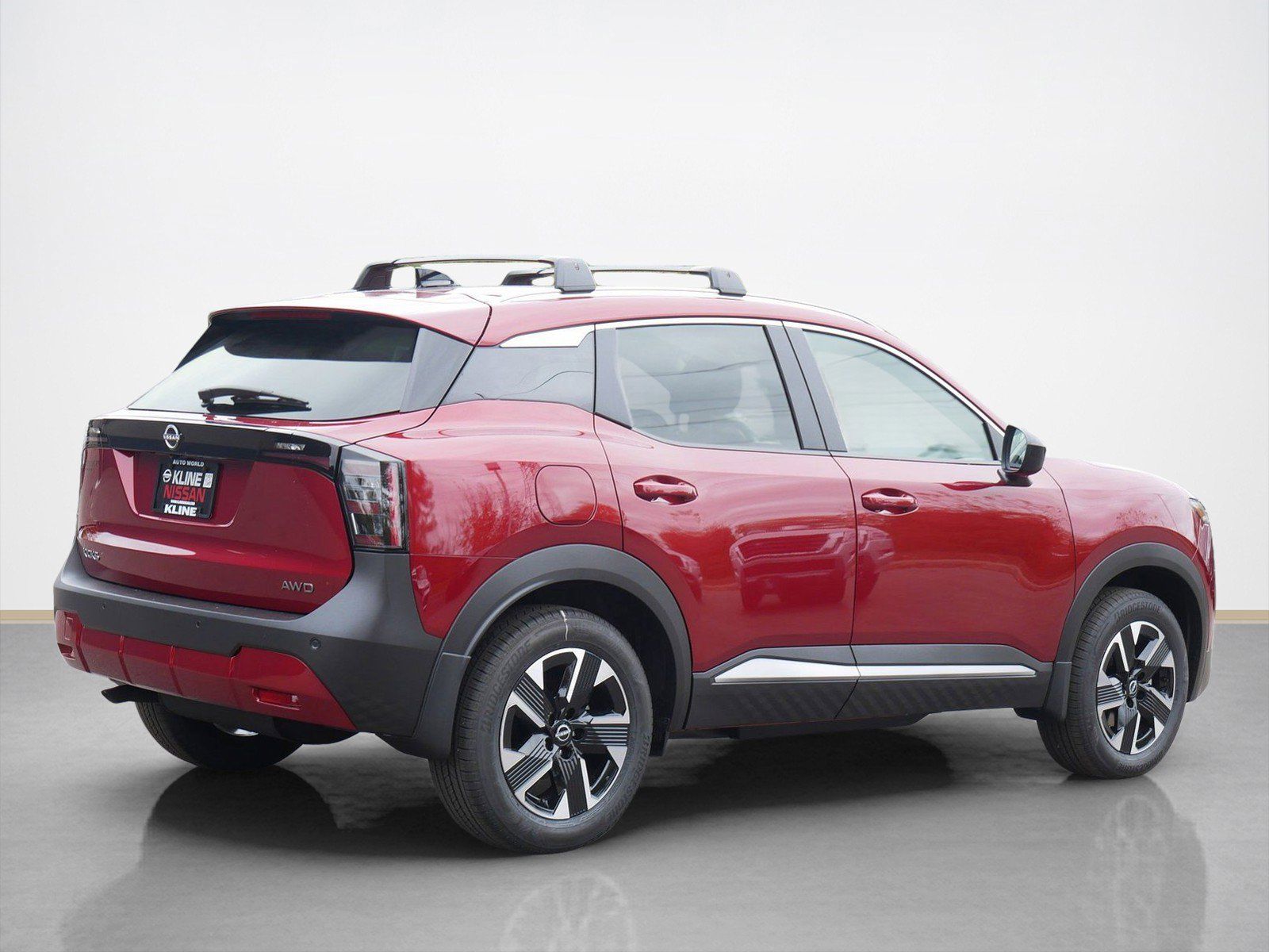 2026 Nissan KICKS SV AWD - Photo 2