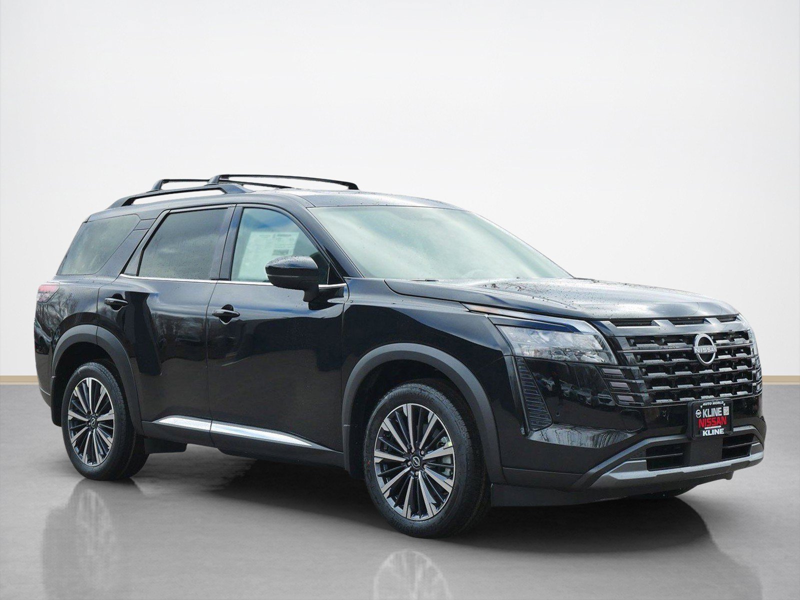 2026 Nissan Pathfinder Platinum SUV