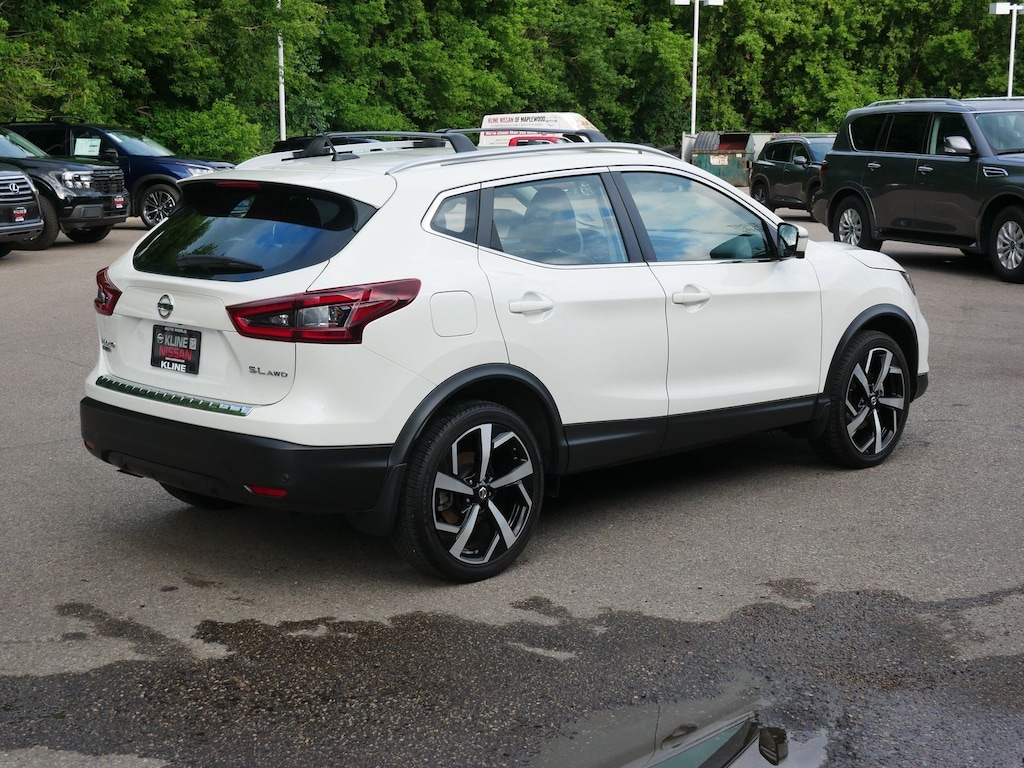 Certified 2022 Nissan Rogue Sport SL SUV