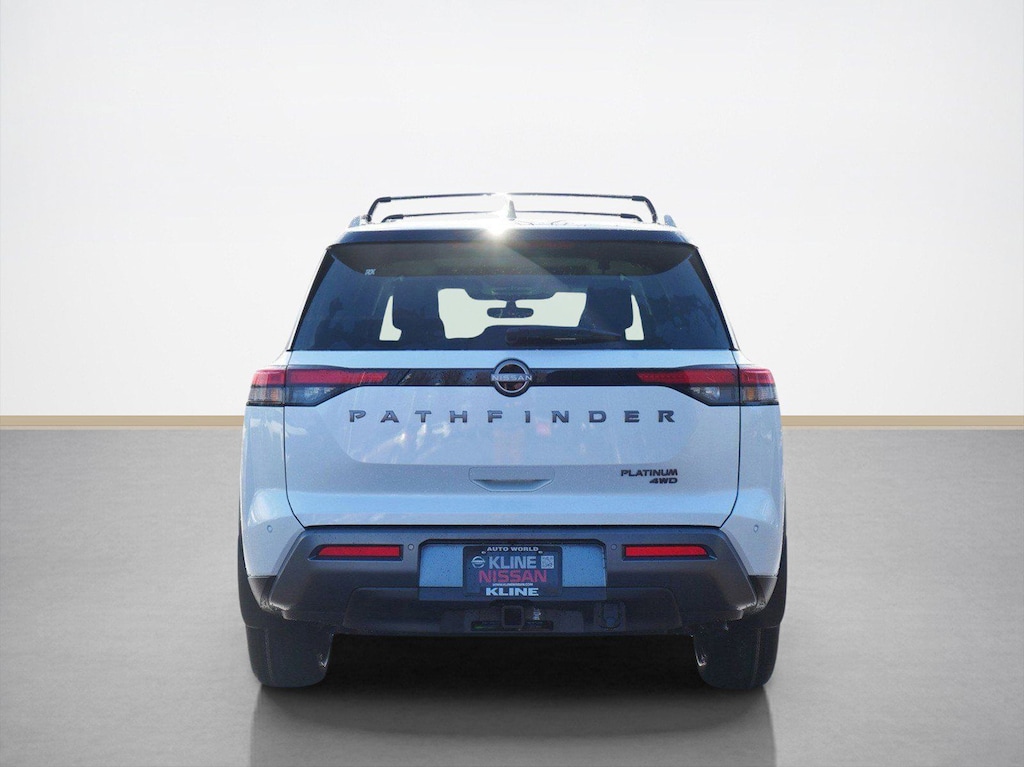 New 2026 Nissan Pathfinder Platinum SUV