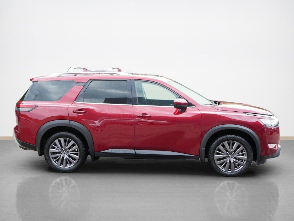 Certified 2023 Nissan Pathfinder SL SUV