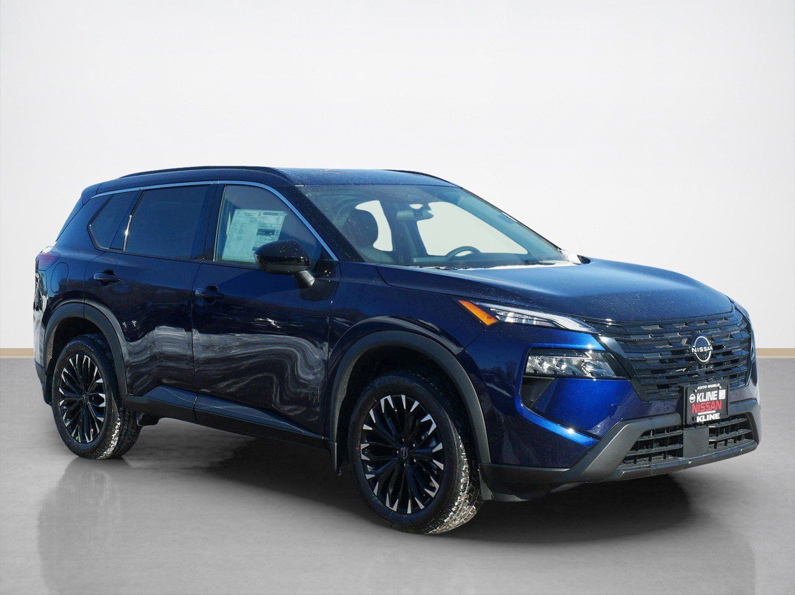 2026 Nissan Rogue Dark Armor AWD's photo