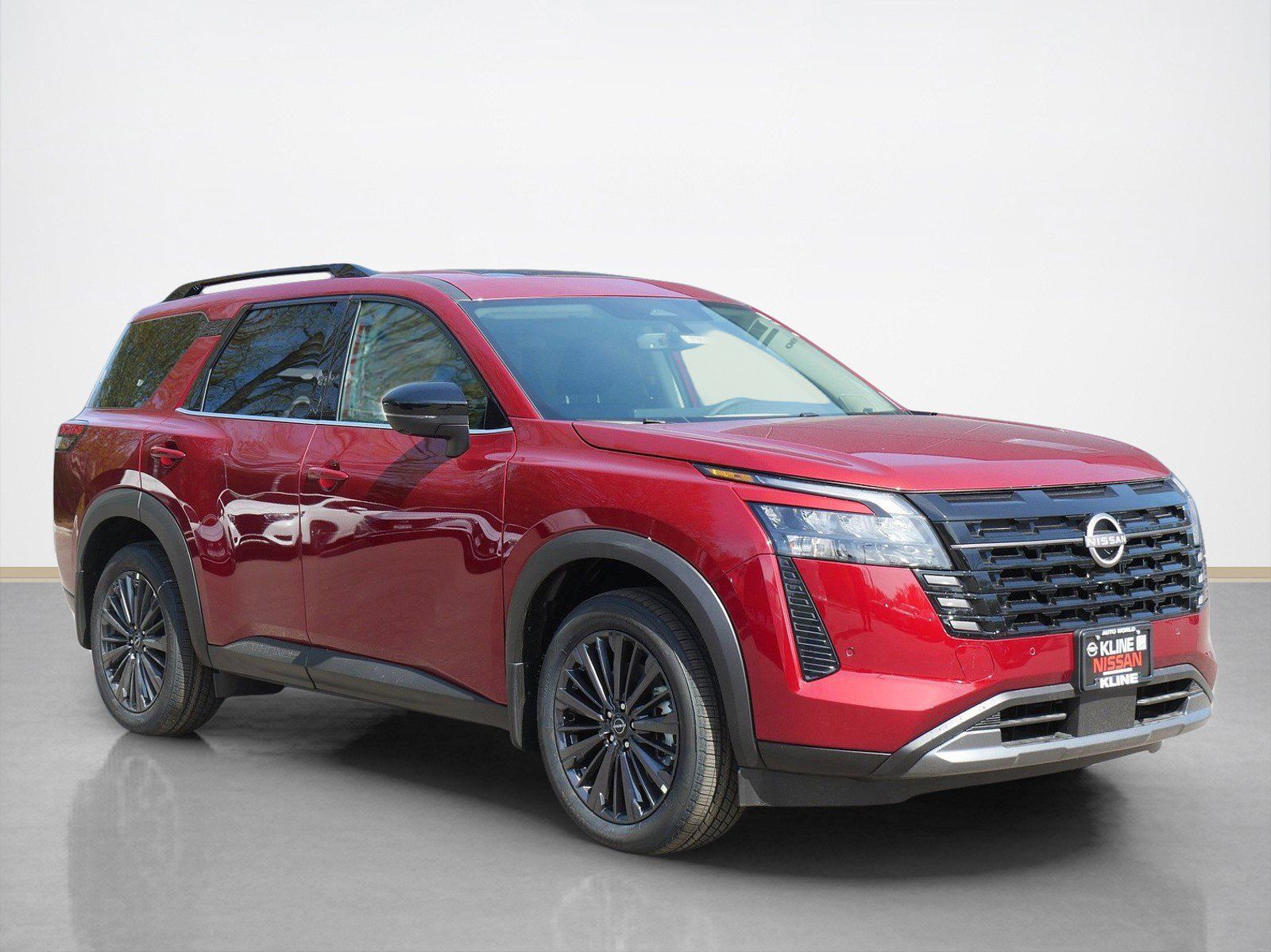 2026 Nissan Pathfinder SL 4WD's photo