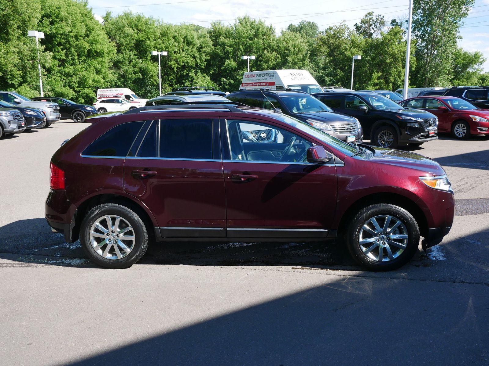 Used 2011 Ford Edge Limited with VIN 2FMDK3KC1BBA81074 for sale in Maplewood, Minnesota