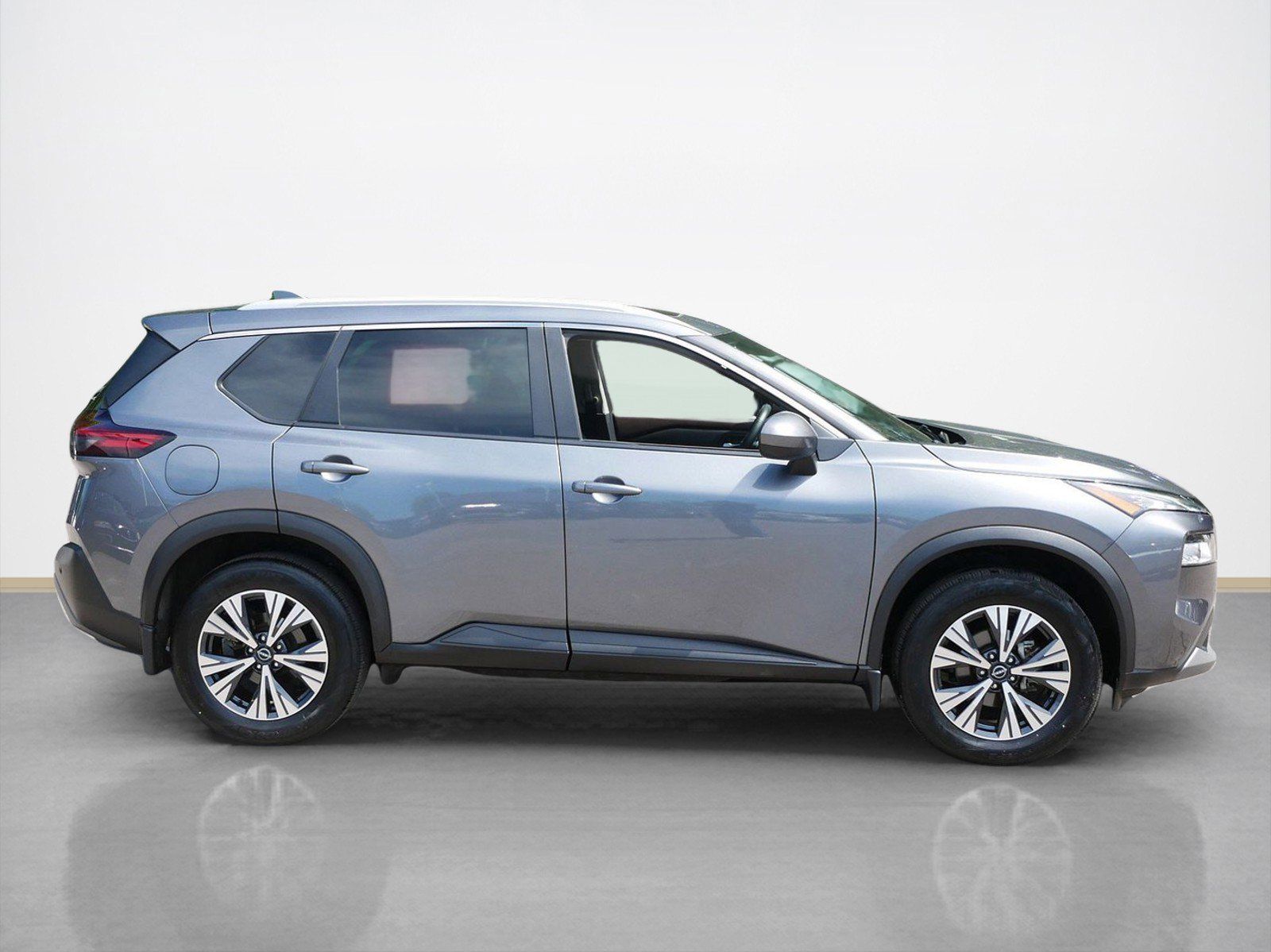 Used 2023 Nissan Rogue SV with VIN 5N1BT3BB3PC833506 for sale in Maplewood, Minnesota
