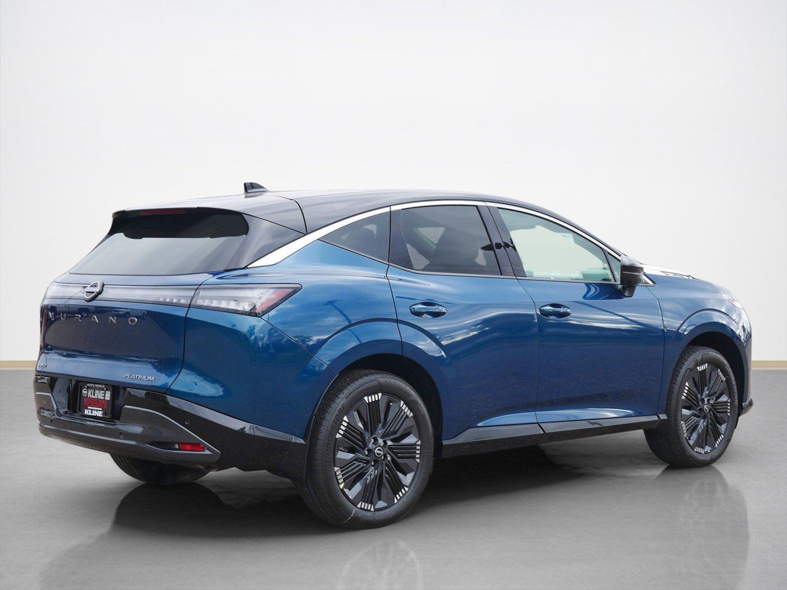 2026 Nissan Murano Platinum - Photo 2