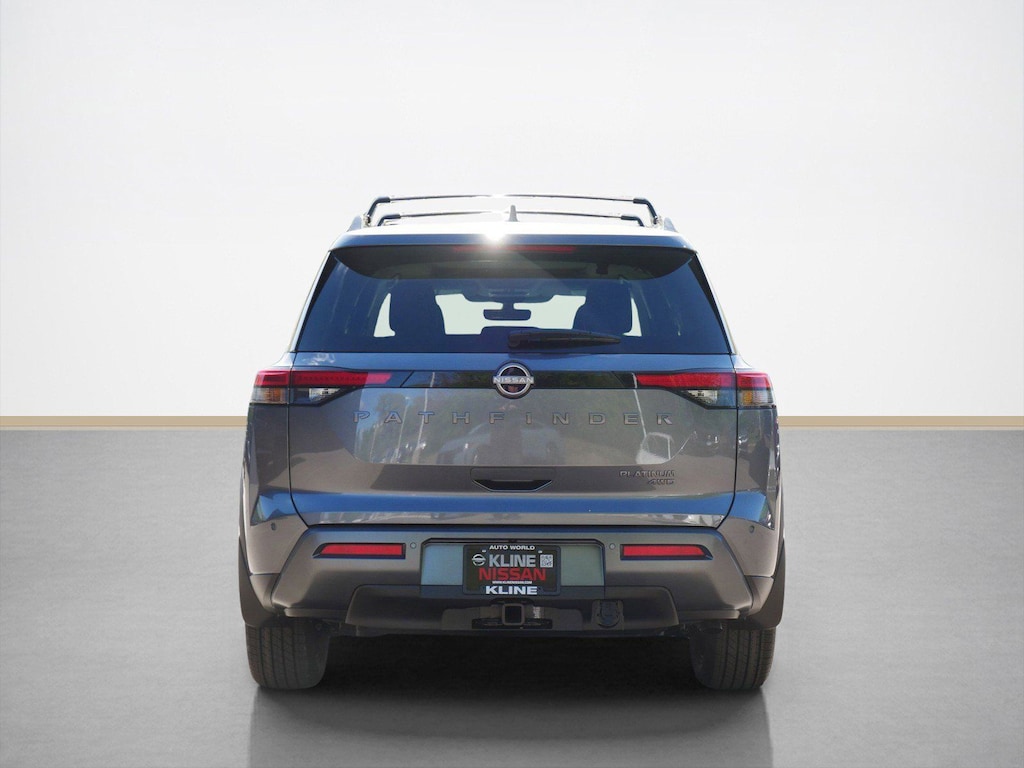 New 2026 Nissan Pathfinder Platinum SUV