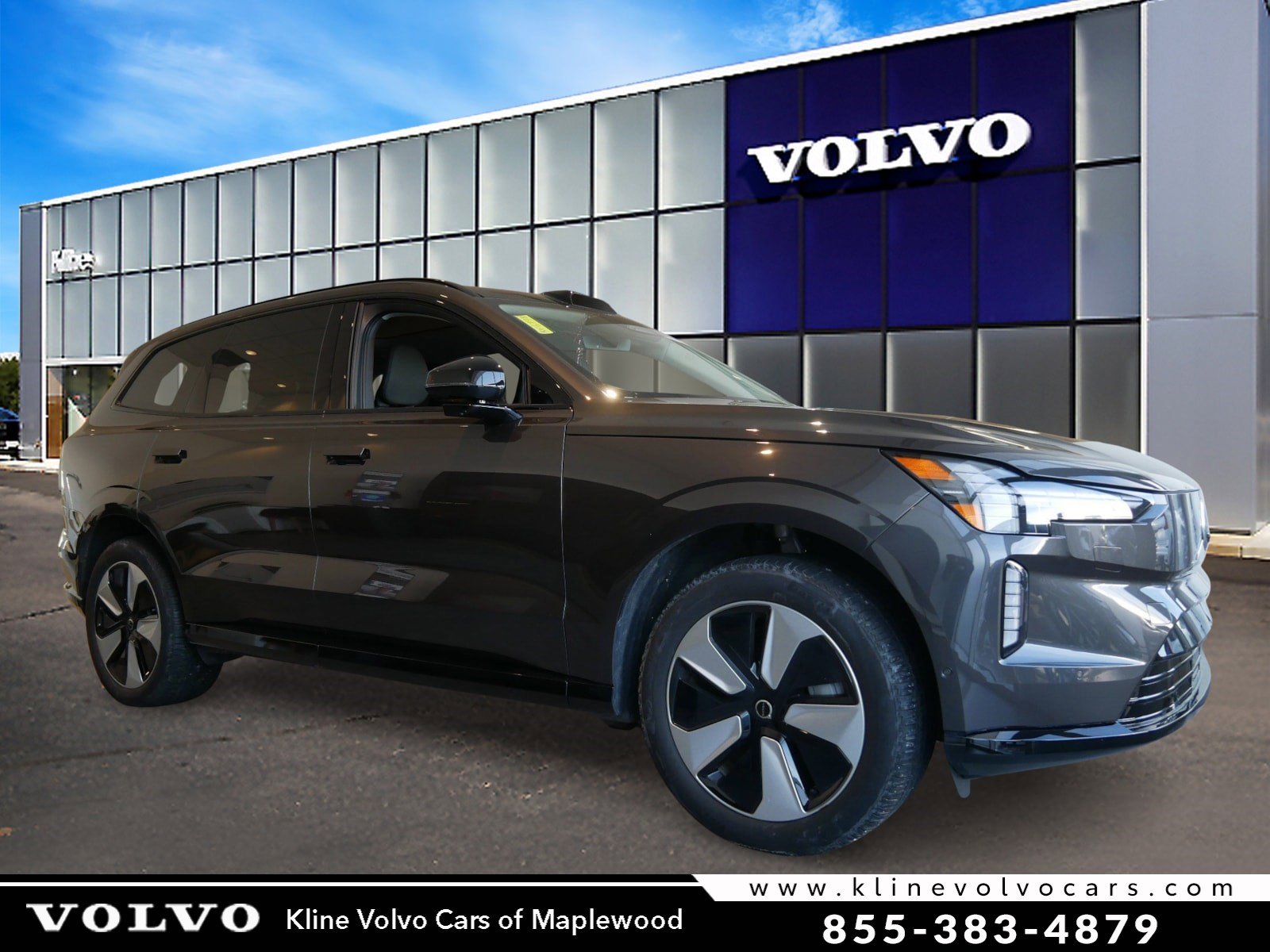 2025 Volvo EX90 Plus's photo