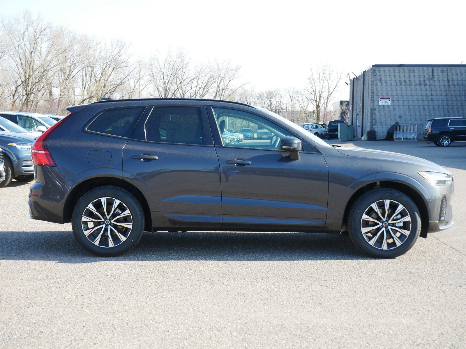 Used 2025 Volvo XC60 Core with VIN YV4M12RJ8S1138241 for sale in Maplewood, Minnesota