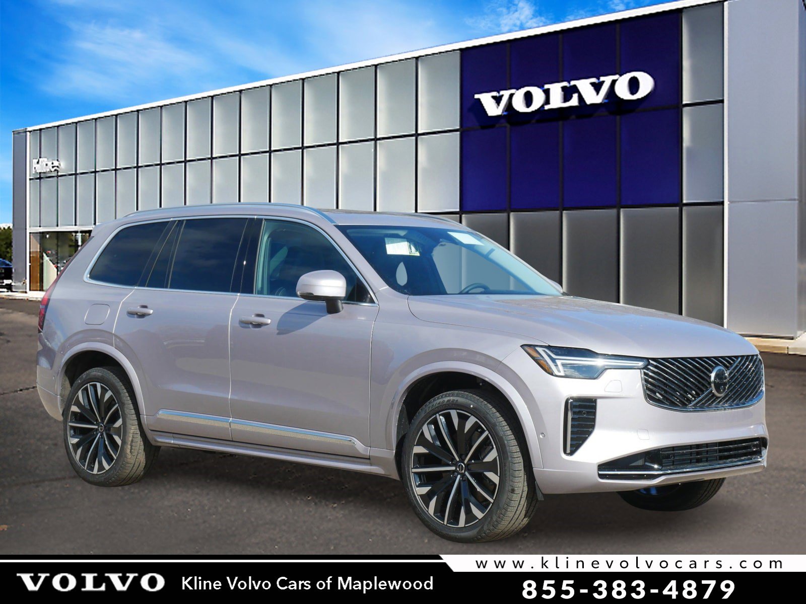2026 Volvo XC90 T8 Recharge Ultra Bright 4WD's photo