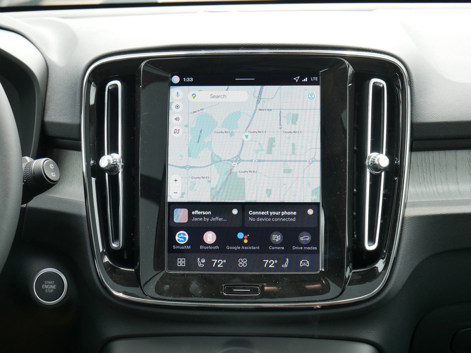 2026 Volvo XC40 Plus - Photo 8
