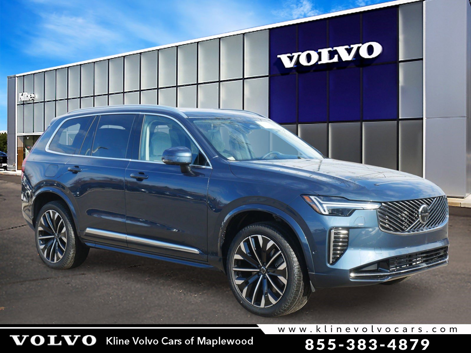2026 Volvo XC90 T8 Recharge Ultra Bright 4WD's photo