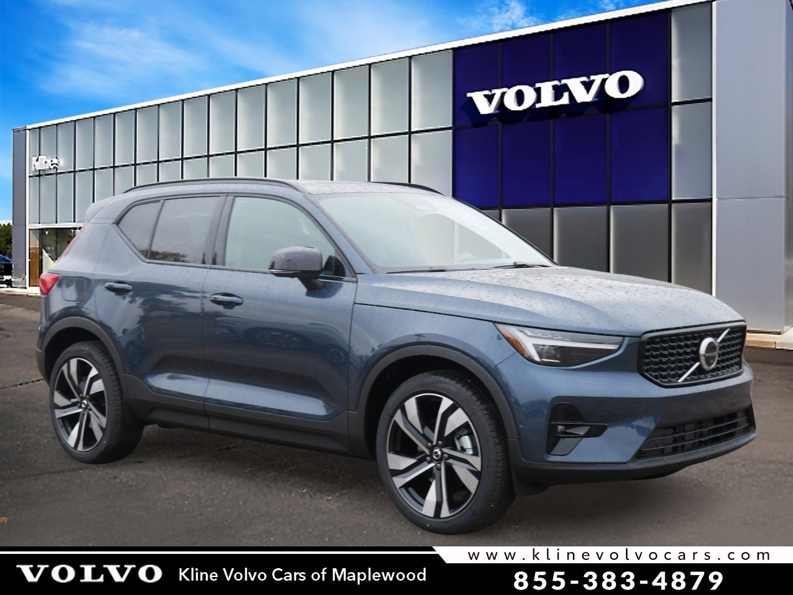 2026 Volvo XC40 SUV 