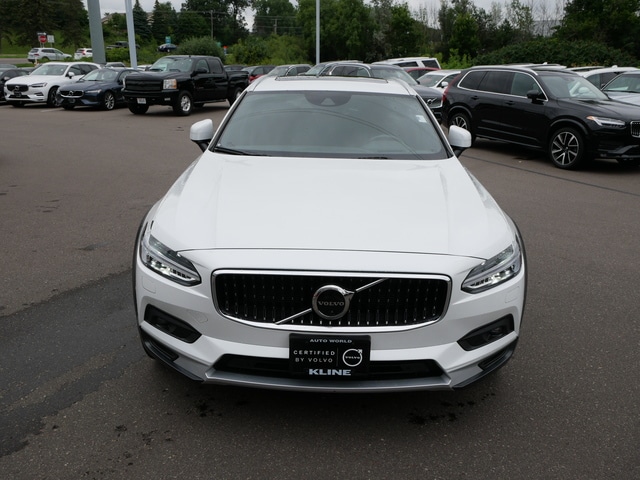 Used 2021 Volvo V90 Cross Country Base with VIN YV4A22NLXM1136016 for sale in Maplewood, Minnesota