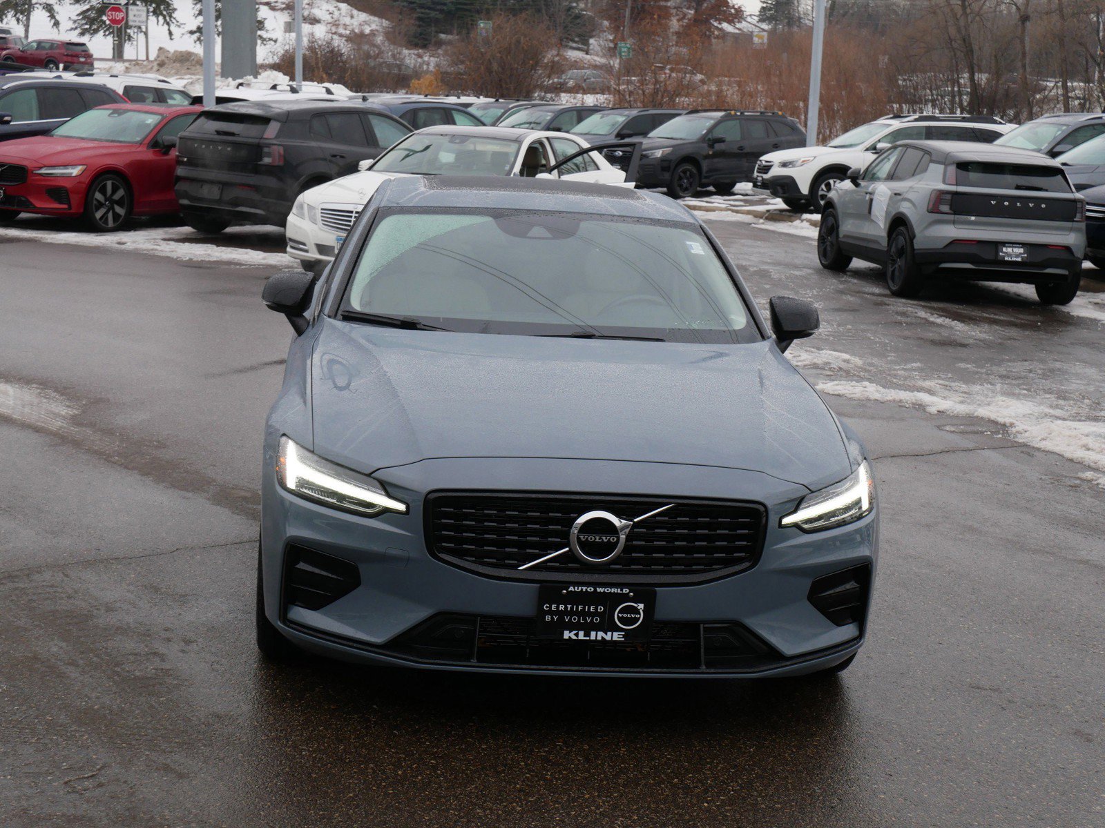Used 2022 Volvo S60 Momentum with VIN 7JRL12TZ4NG186769 for sale in Maplewood, Minnesota