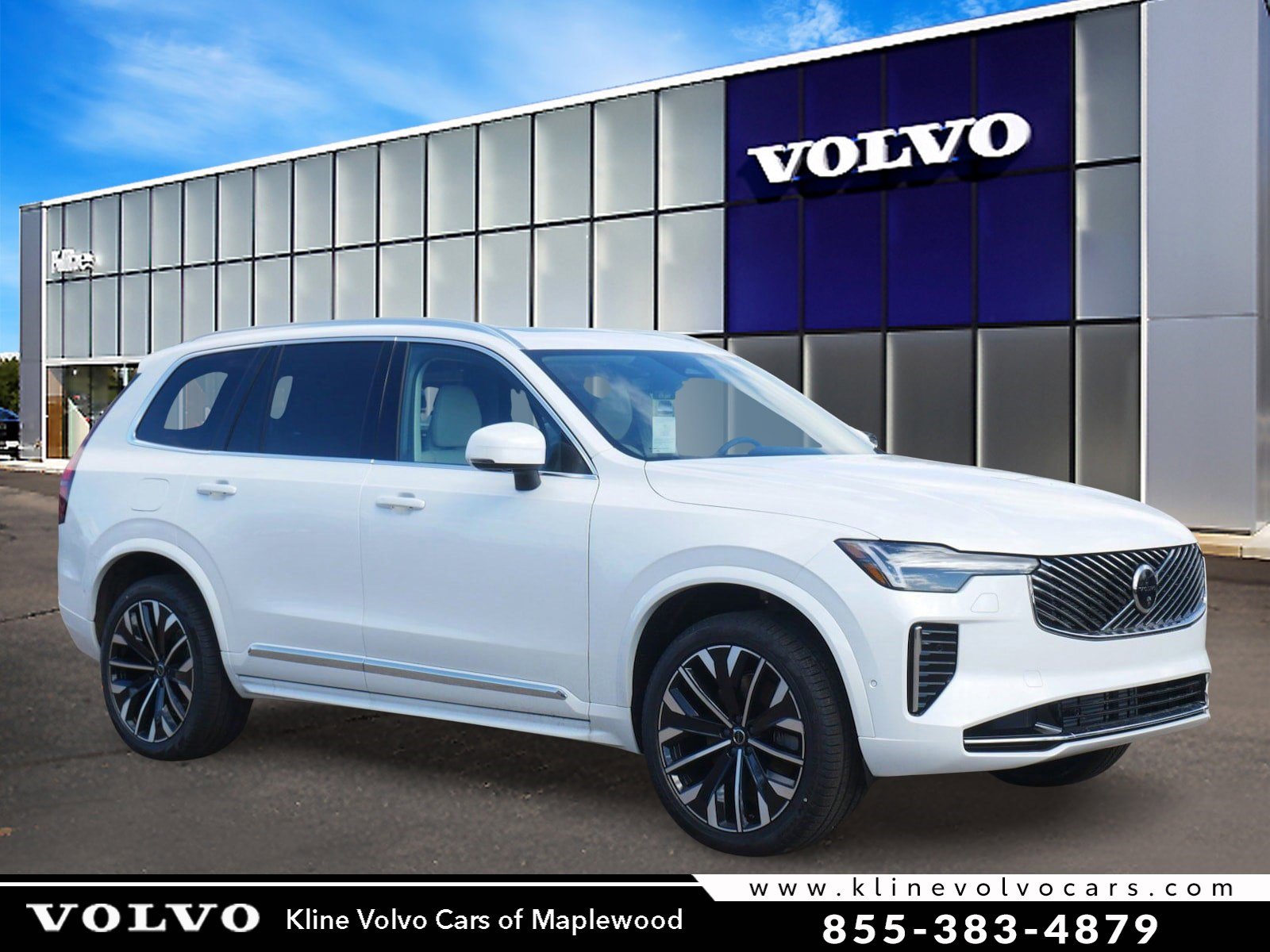 2026 Volvo XC90 T8 Recharge Ultra Bright 4WD's photo