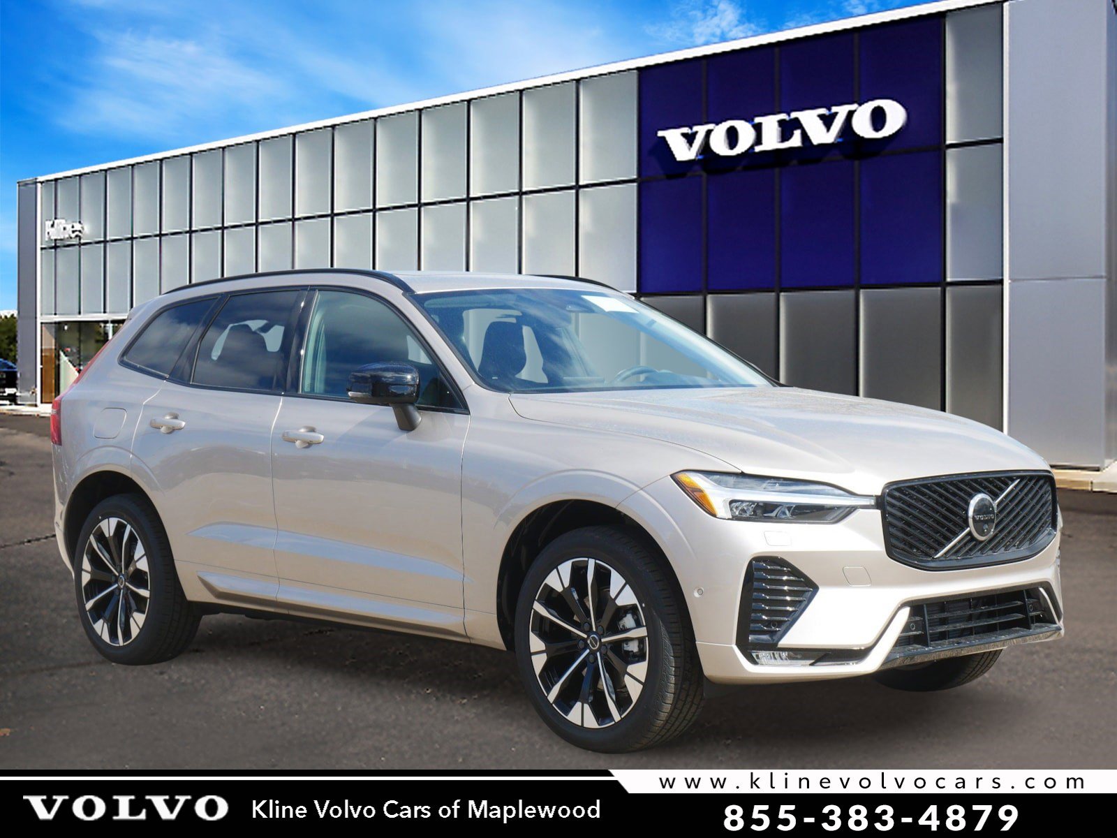 2026 Volvo XC60 B5 Plus Dark AWD's photo
