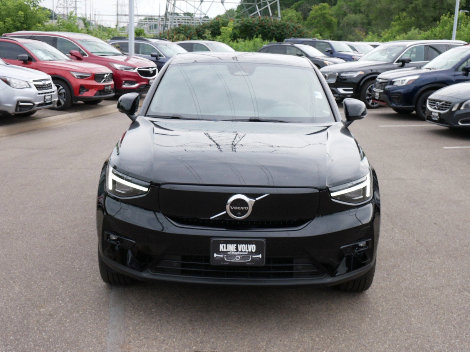 Used 2022 Volvo C40 Ultimate with VIN YV4ED3GB2N2004370 for sale in Maplewood, MN