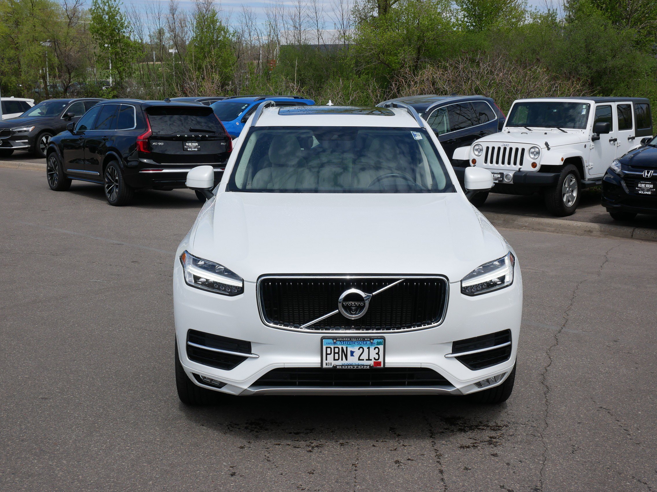Used 2017 Volvo XC90 Momentum with VIN YV4A22PKXH1136379 for sale in Maplewood, Minnesota