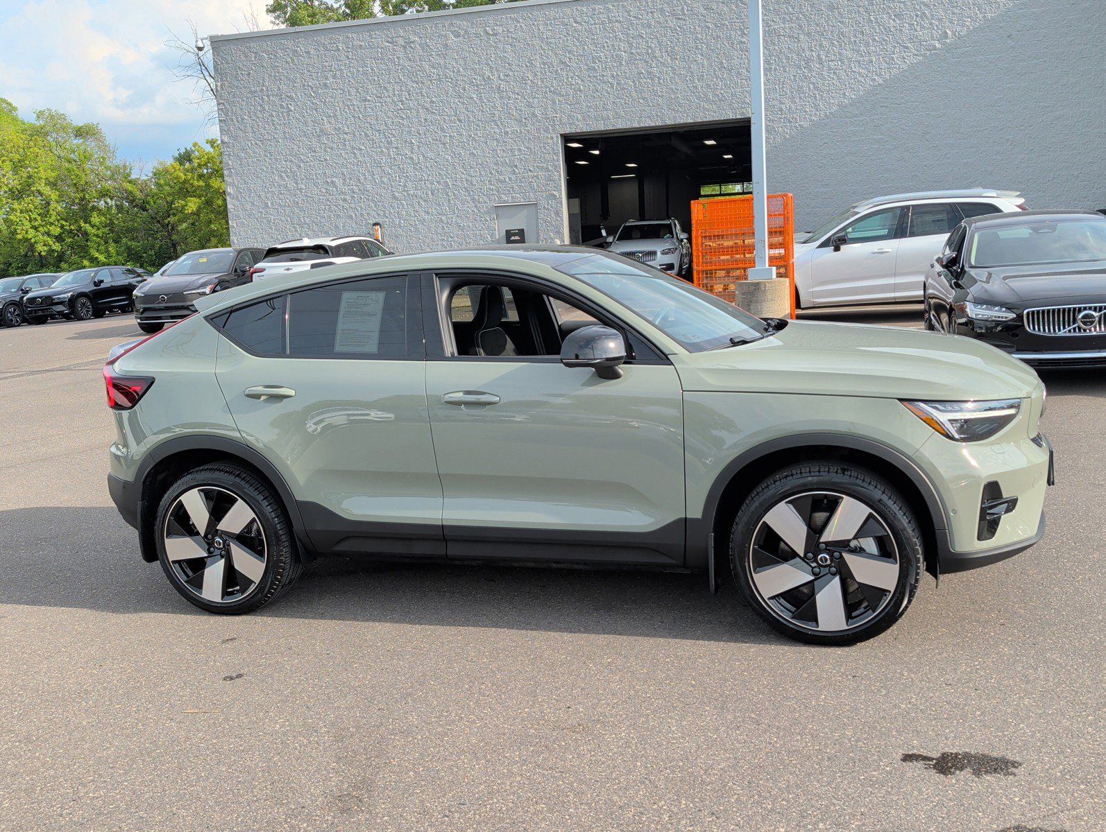Certified 2023 Volvo C40 Ultimate with VIN YV4ED3GM9P2058768 for sale in Maplewood, MN