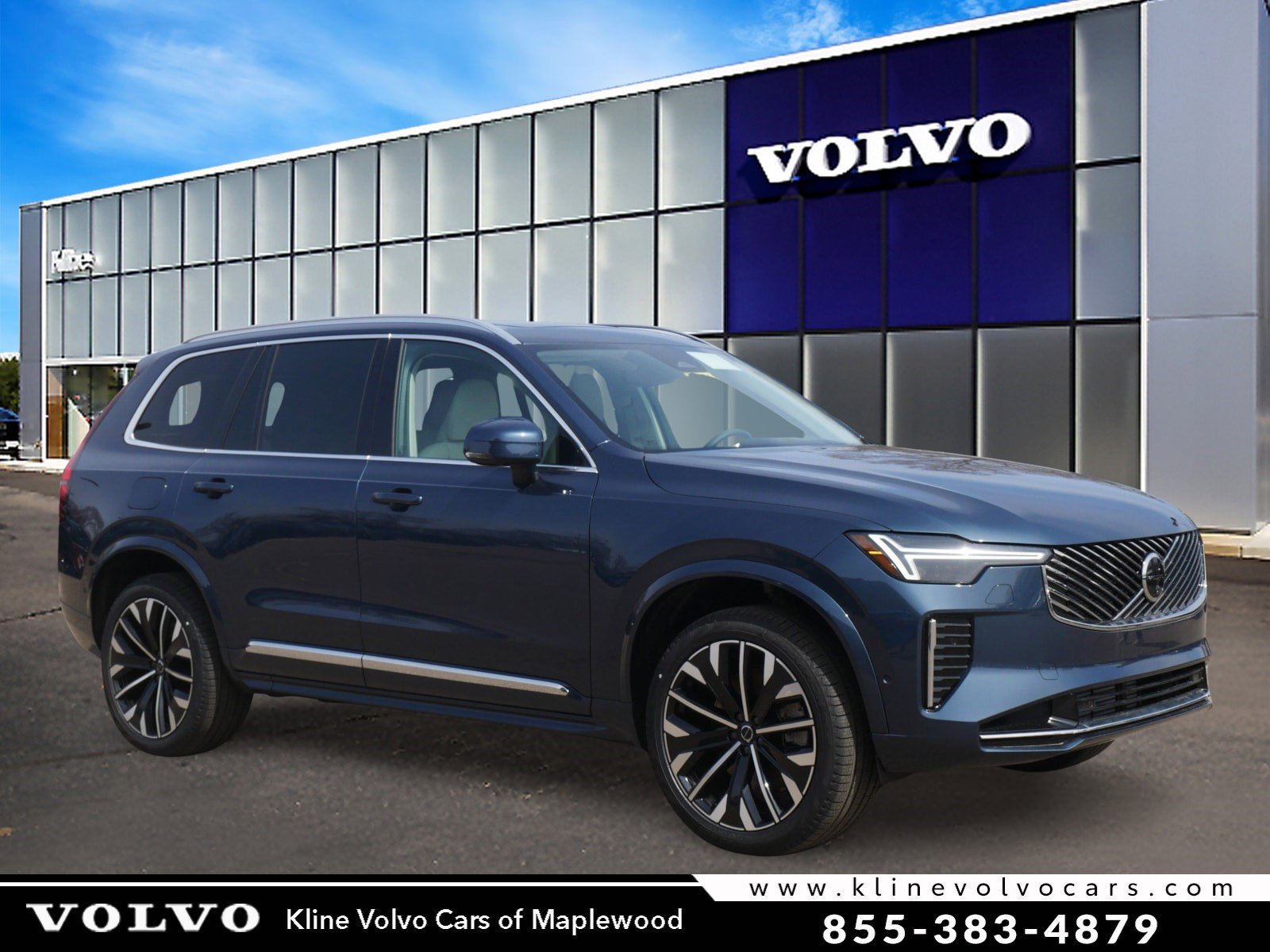 2026 Volvo XC90 T8 Recharge Ultra Bright 4WD's photo
