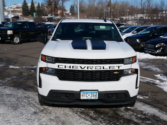 Used 2021 Chevrolet Silverado 1500 Custom with VIN 3GCPYBEK0MG456630 for sale in Maplewood, Minnesota