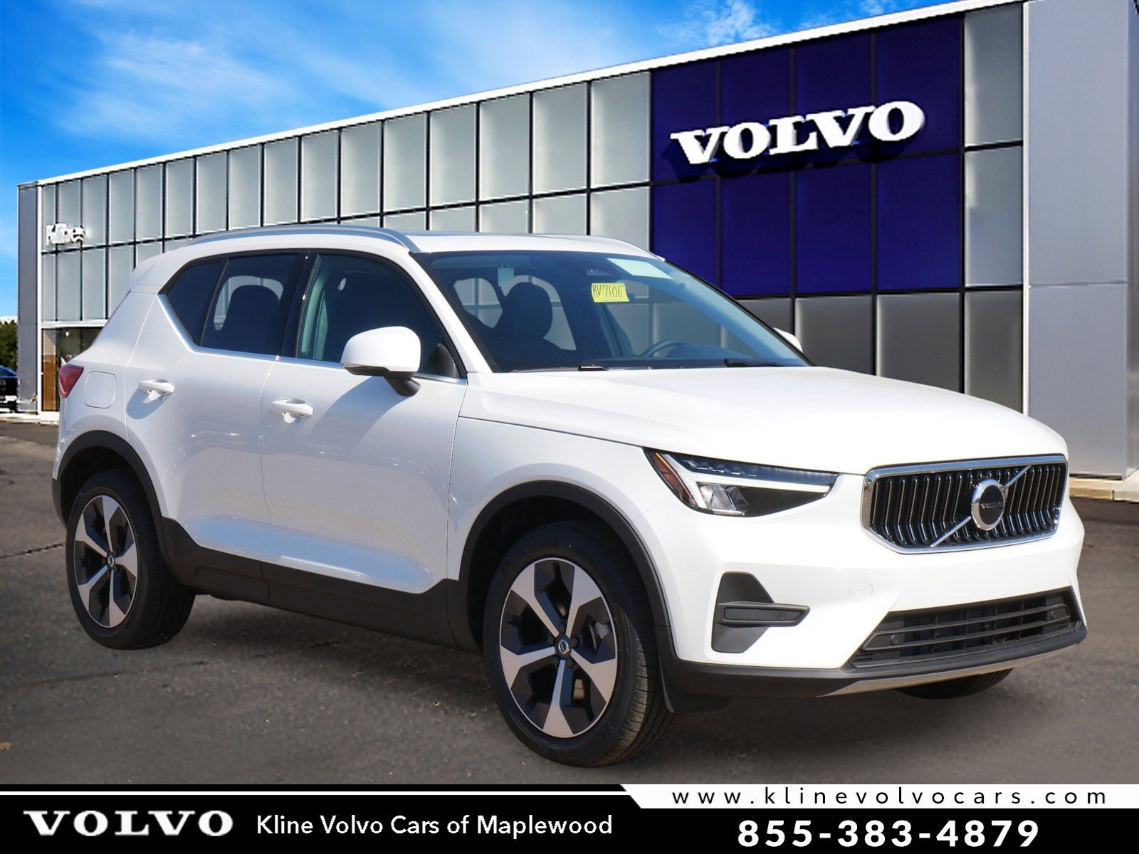 2025 Volvo XC40