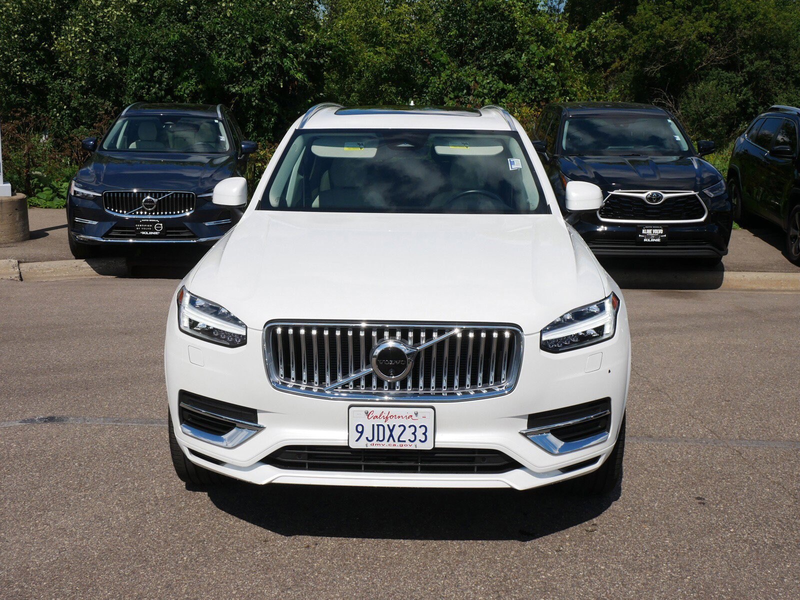 2024 Volvo XC90 Recharge T8 Plus photo 2
