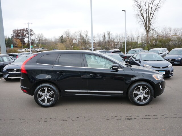 Used 2015 Volvo XC60 T6 with VIN YV4902RK9F2731561 for sale in Maplewood, Minnesota