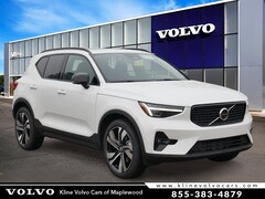 2025 Volvo XC40 in Maplewood, MN