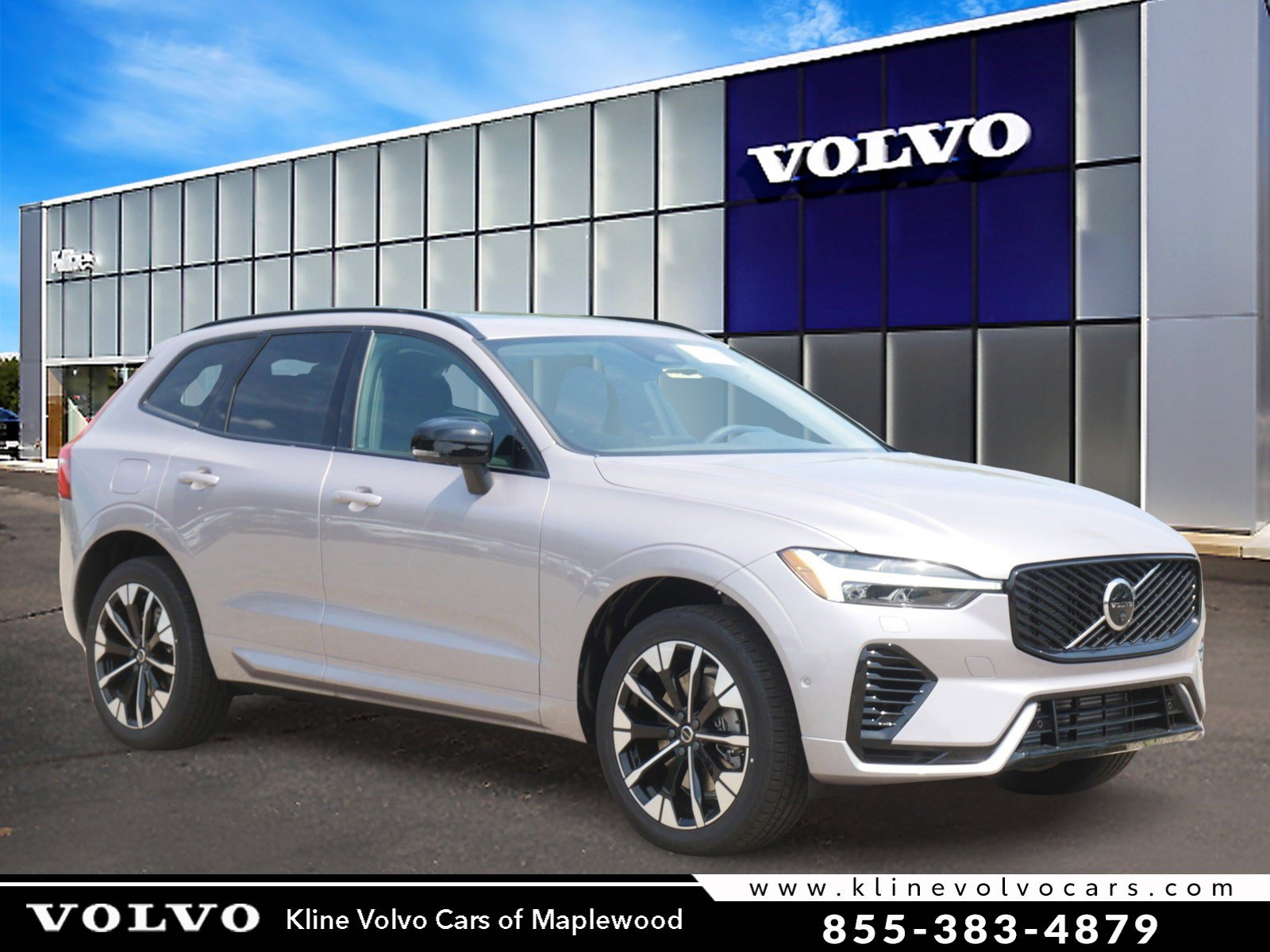 2026 Volvo XC60 T8 Plus Dark AWD's photo