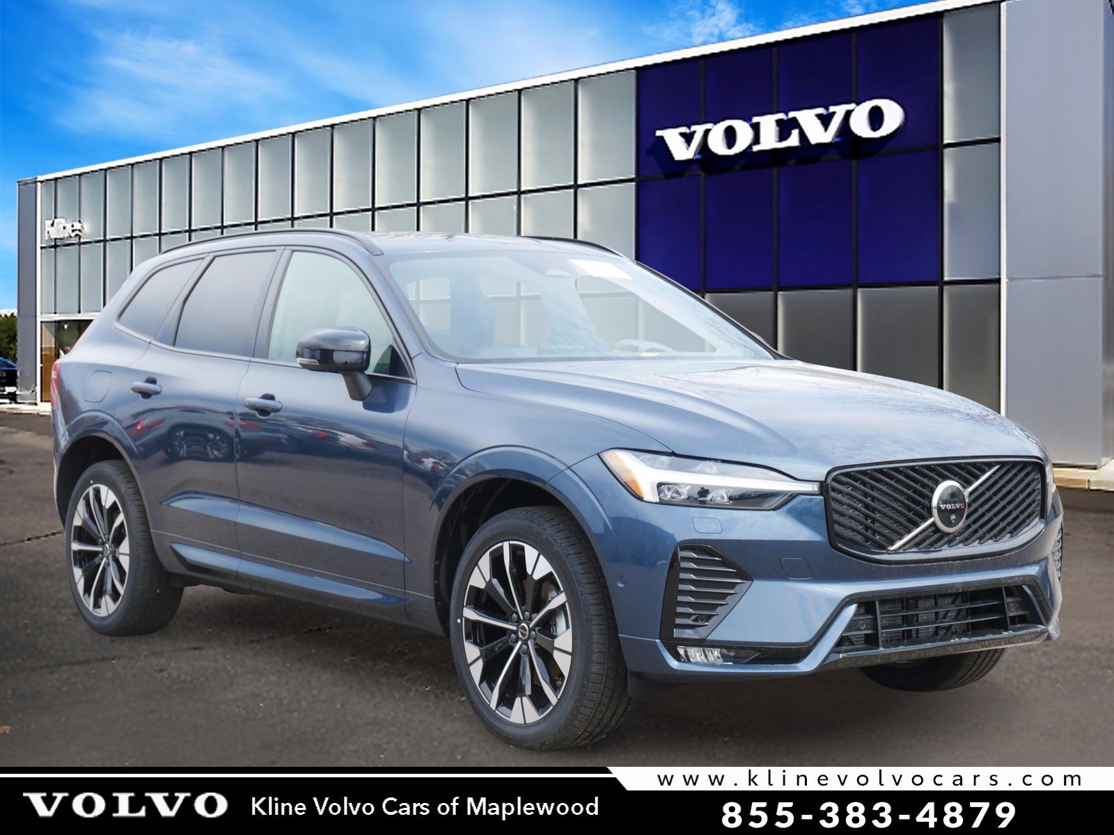2026 Volvo XC60 B5 Plus Dark AWD's photo