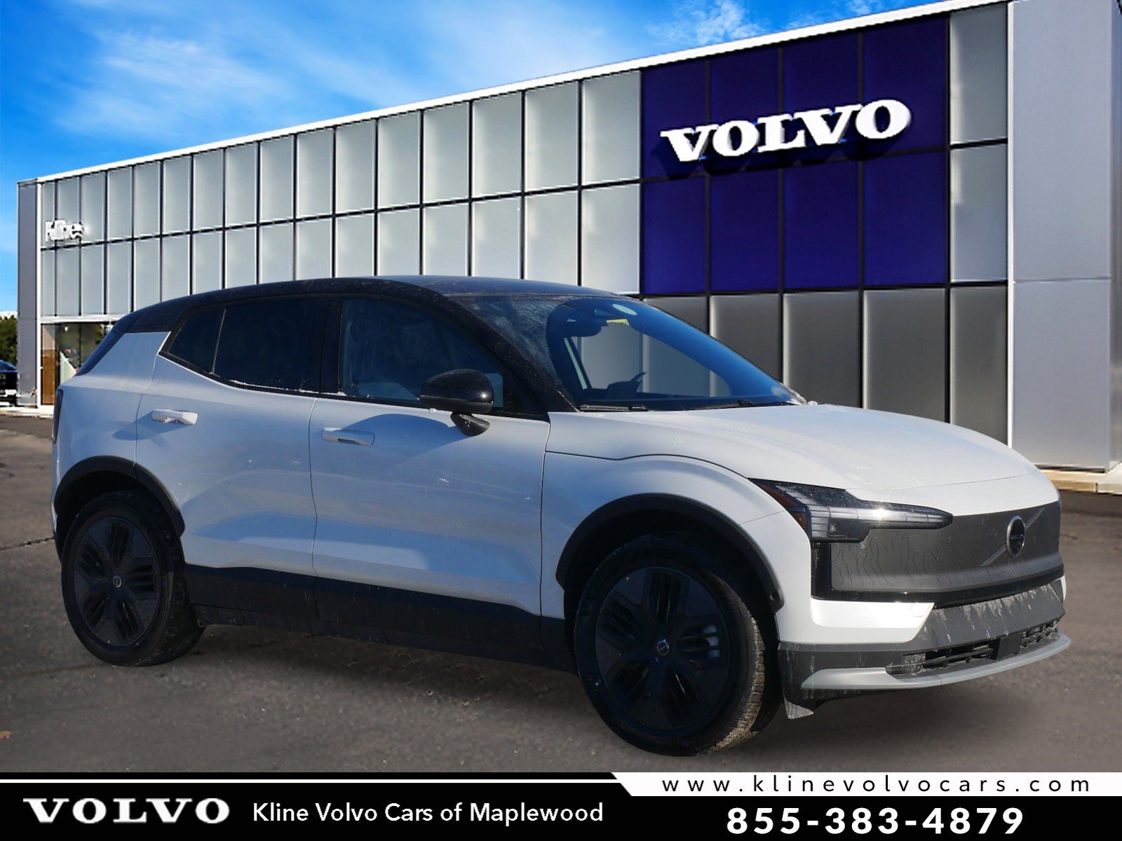 2026 Volvo EX30 Twin Motor Cross Country Ultra's photo