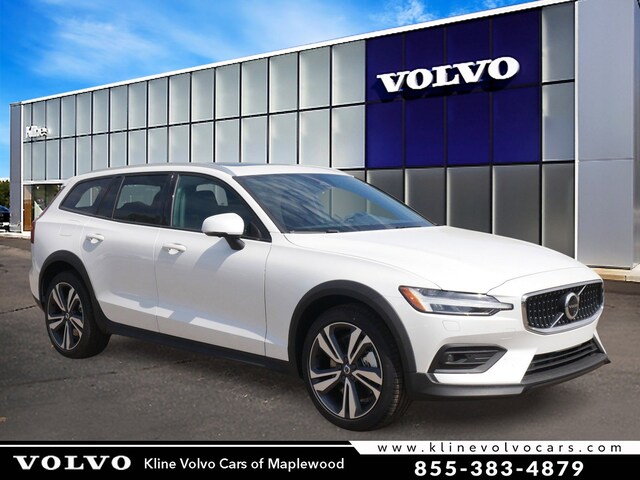 2026 Volvo V60 Cross Country B5 Plus AWD Wagon