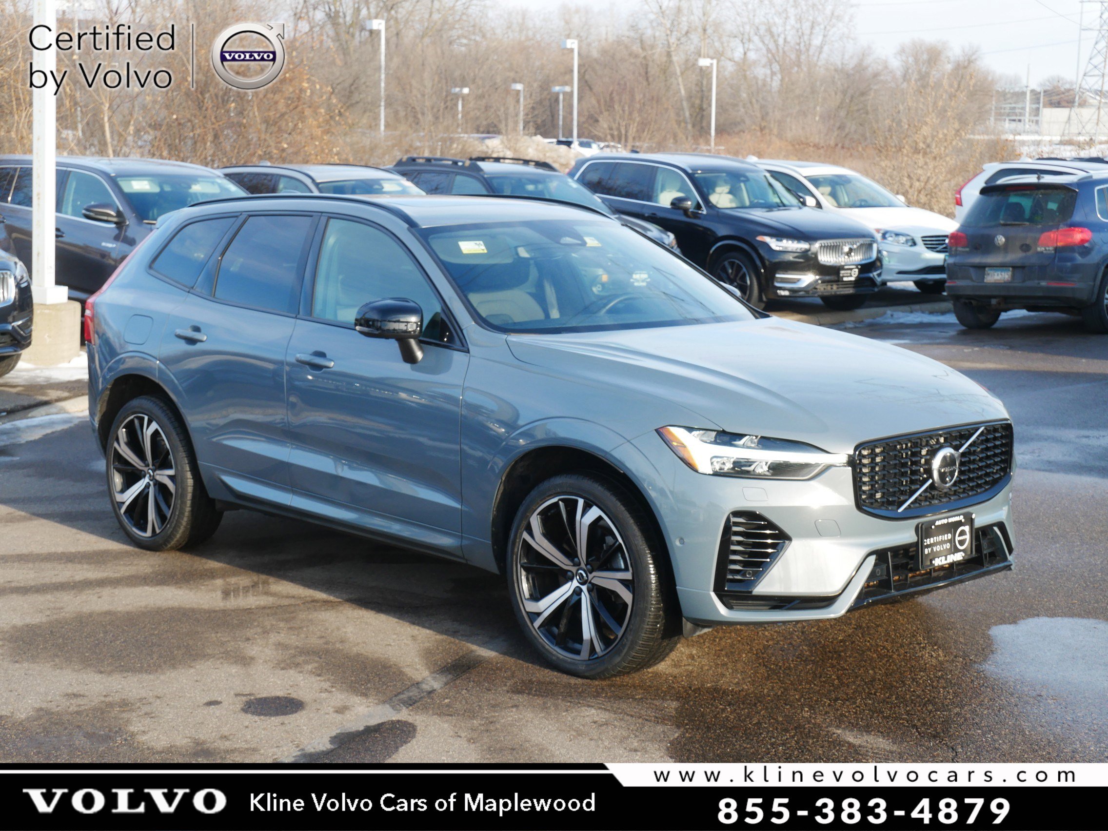 2023 Volvo XC60 Ultimate's photo