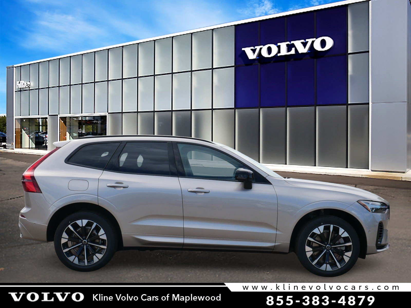 2026 Volvo XC60 T8 Plus Dark AWD's photo