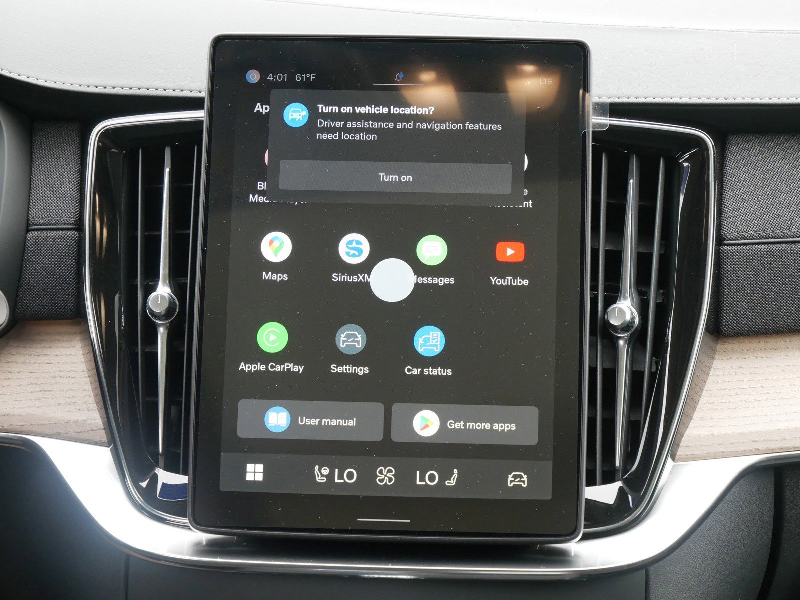 2025 Volvo XC90 Plus - Photo 8